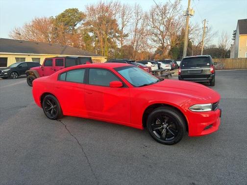 2017 Dodge Charger SXT
