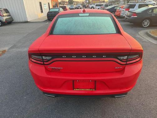 2017 Dodge Charger SXT
