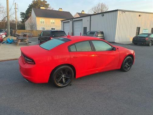 2017 Dodge Charger SXT