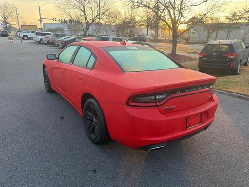 2017 Dodge Charger SXT