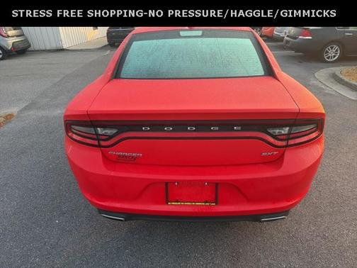 2017 Dodge Charger SXT