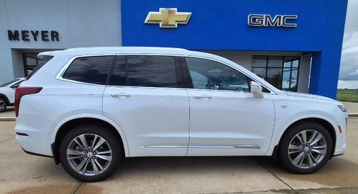 White 2024 Cadillac XT6 Premium Luxury AWD