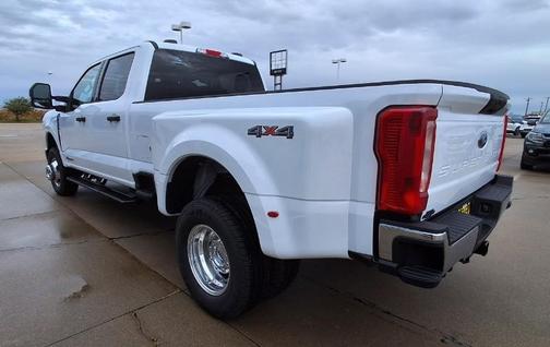 2026 Ford F-350 XLT