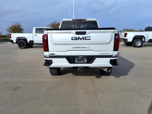 2024 GMC Sierra 2500 Denali Ultimate