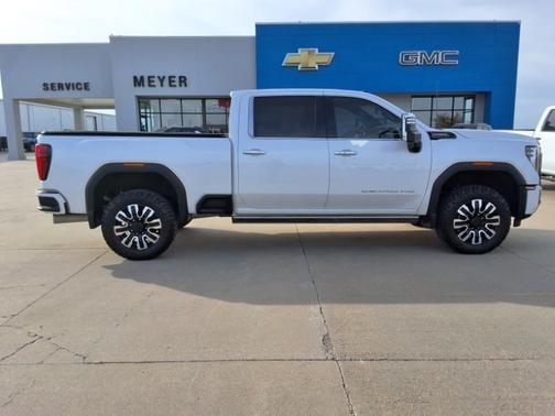 2024 GMC Sierra 2500 Denali Ultimate
