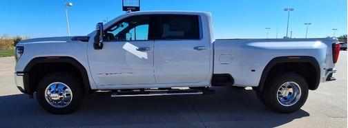 2026 GMC Sierra 3500 SLT