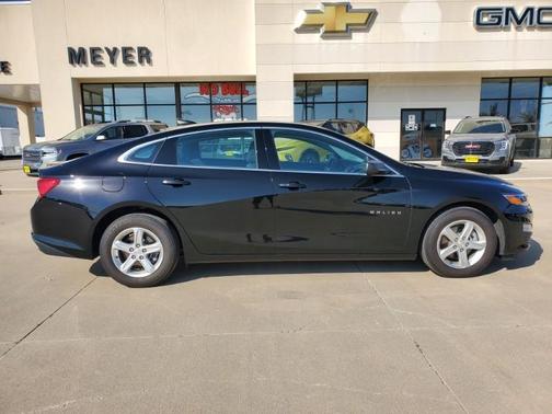 2022 Chevrolet Malibu 1LS