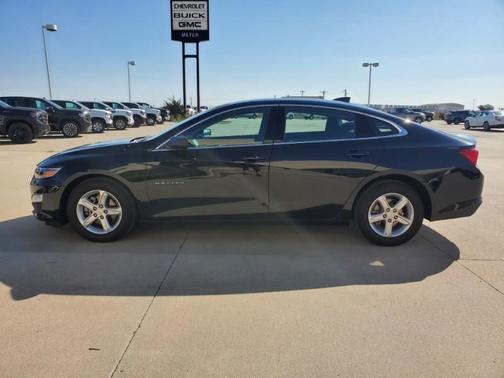 2022 Chevrolet Malibu 1LS