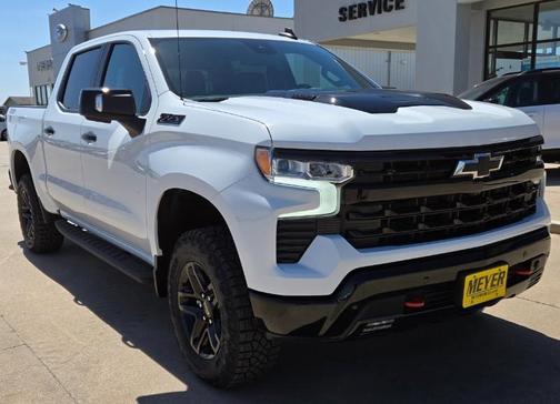 2025 Chevrolet Silverado 1500 LT Trail Boss