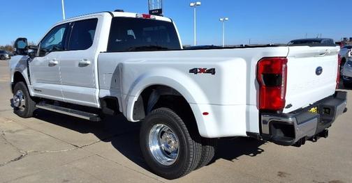 2026 Ford F-350 Lariat Super Duty