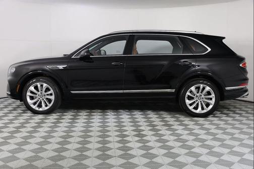 2023 Bentley Bentayga 