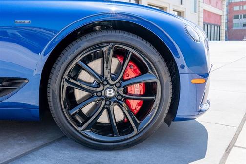 2024 Bentley Continental GT GT V8