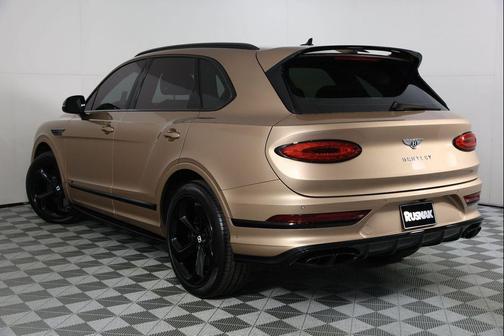 2023 Bentley Bentayga V8
