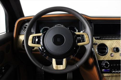 2022 Rolls-Royce Cullinan Base