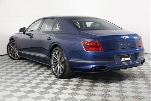 2025 Bentley Flying Spur Speed