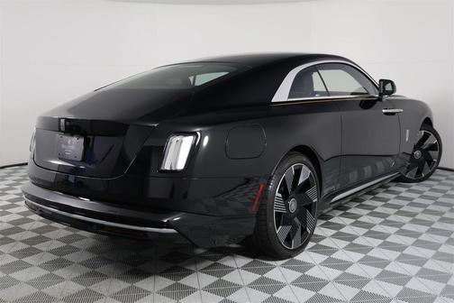 2025 Rolls-Royce Spectre 