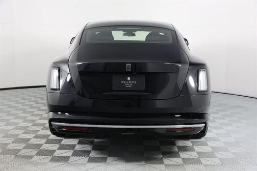 2025 Rolls-Royce Spectre 