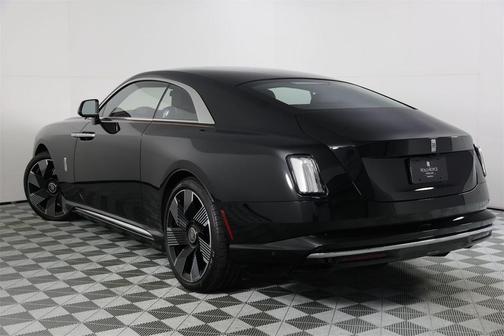 2025 Rolls-Royce Spectre 