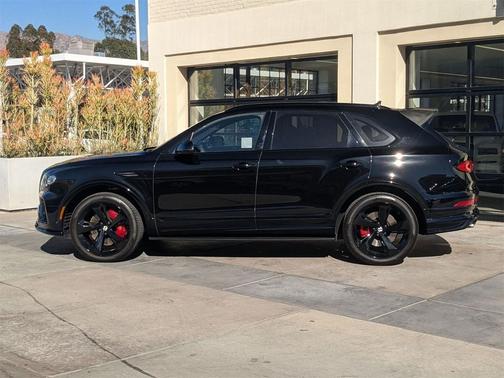 2022 Bentley Bentayga V8