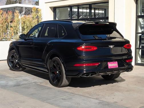 2022 Bentley Bentayga V8
