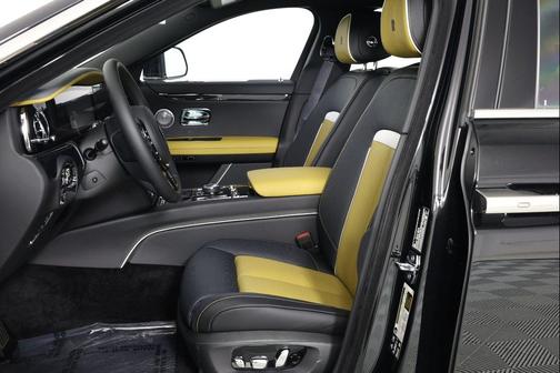2026 Rolls-Royce Ghost 