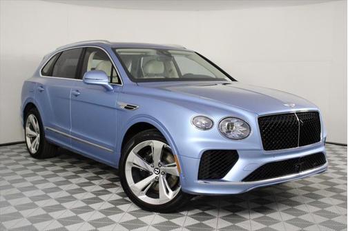 2025 Bentley Bentayga V8