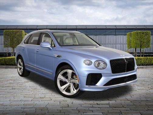 2025 Bentley Bentayga V8
