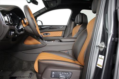 2022 Bentley Bentayga V8