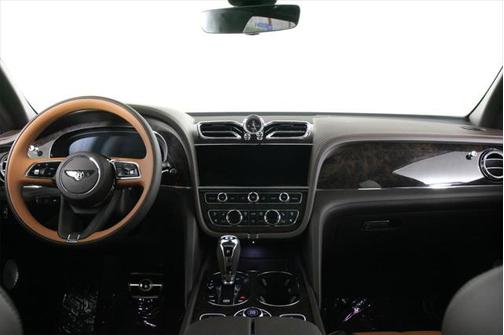 2022 Bentley Bentayga V8