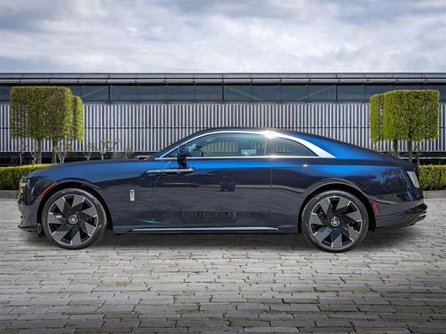2024 Rolls-Royce Spectre 