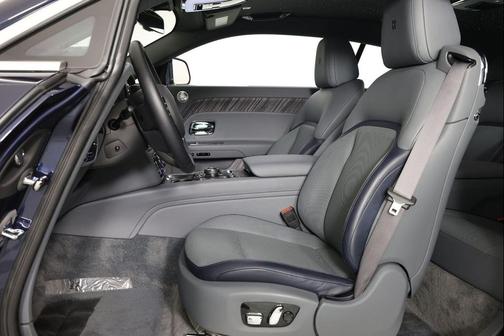 2024 Rolls-Royce Spectre Base