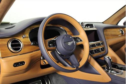 2024 Bentley Bentayga Azure