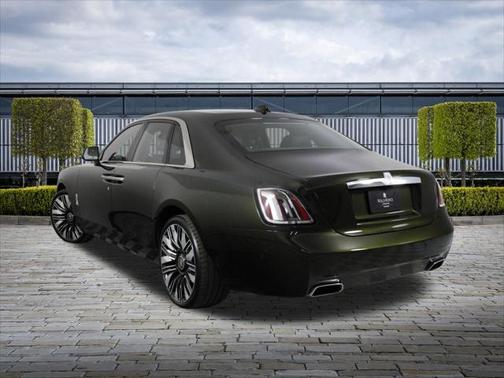 2025 Rolls-Royce Ghost