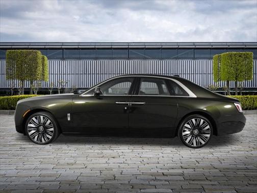 2025 Rolls-Royce Ghost