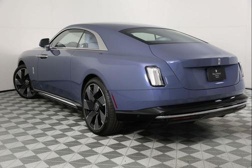 2024 Rolls-Royce Spectre 