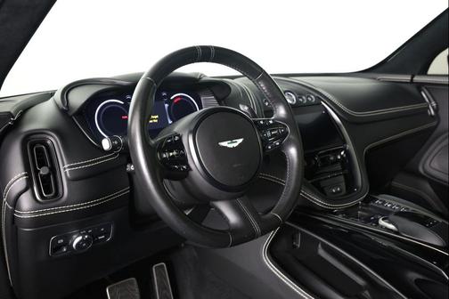 2021 Aston Martin DBX Base