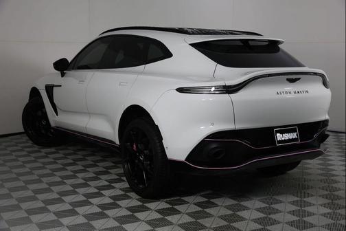 2021 Aston Martin DBX Base