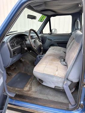 Bimini Blue Metallic 1993 Ford F-150 XLT