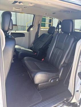 Bright White Clear Coat 2016 Chrysler Town & Country Touring