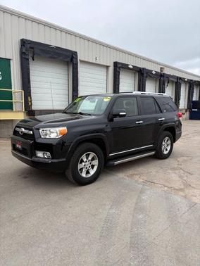 Black 2013 Toyota 4Runner SR5