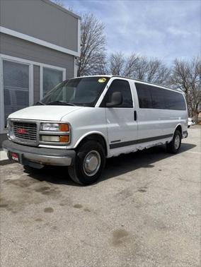 2000 GMC Savana 3500 SLE Extended Wagon