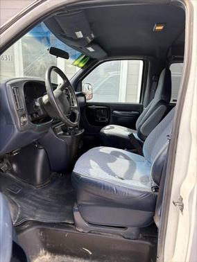 2000 GMC Savana 3500 SLE Extended Wagon