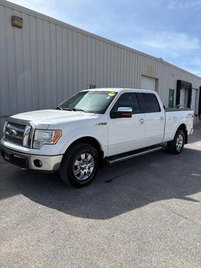 Oxford White 2011 Ford F-150 Lariat