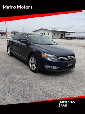 Night Blue Metallic 2014 Volkswagen Passat 2.0L TDI DSG SEL Premium