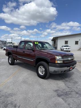 2003 Chevrolet Silverado 2500 LS H/D Extended Cab