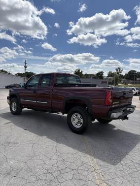 2003 Chevrolet Silverado 2500 LS H/D Extended Cab