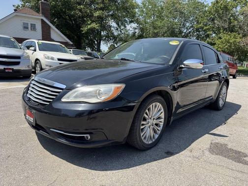 2011 Chrysler 200 Limited