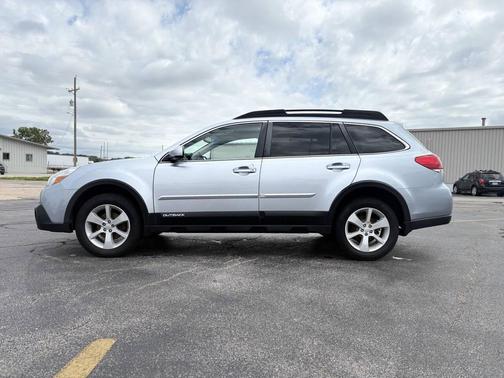 2014 Subaru Outback 2.5i Premium