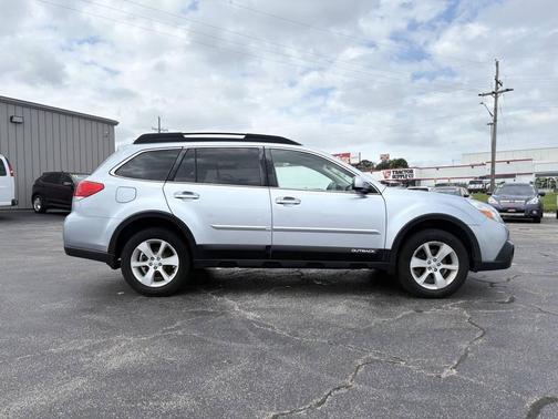 2014 Subaru Outback 2.5i Premium