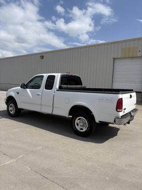 Oxford White Clearcoat 1999 Ford F-150 XLT